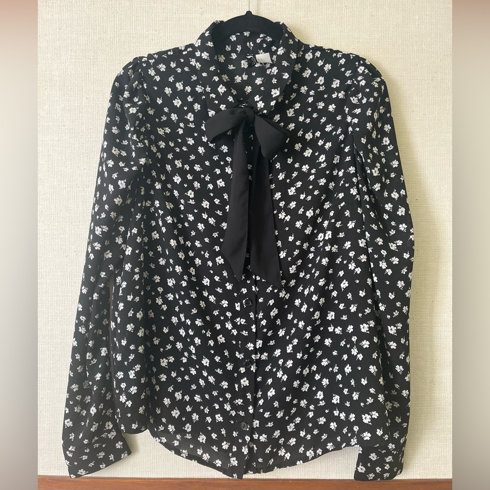 H&M Black and White Floral Blouse with Bow